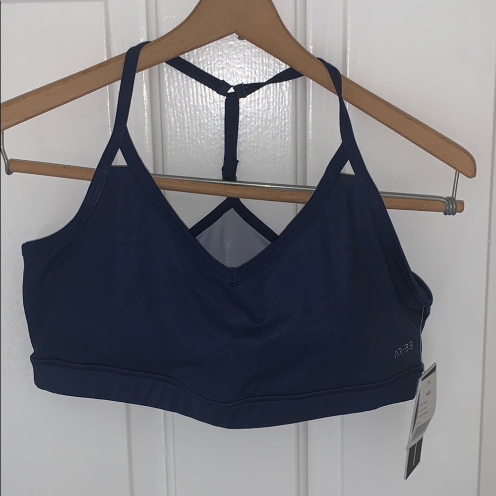 AR-33 Zion Sports Bra